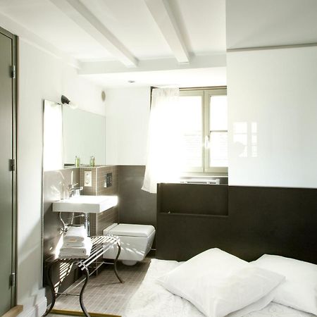 Appartements Au-Dessus Du... Strasbourg Exterior photo