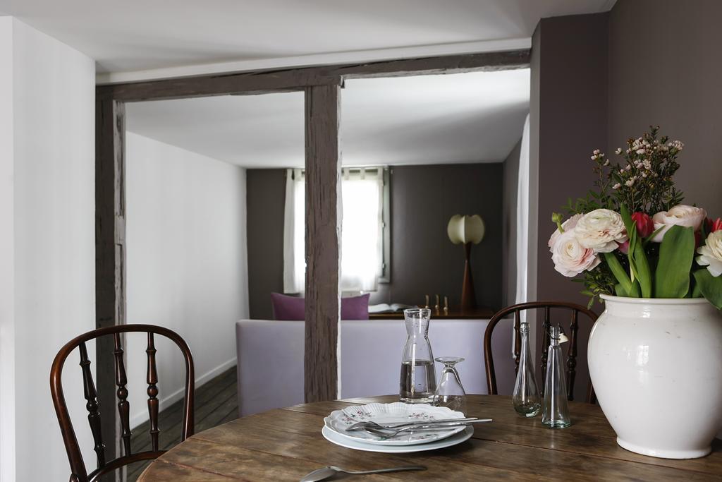 Appartements Au-Dessus Du... Strasbourg Exterior photo